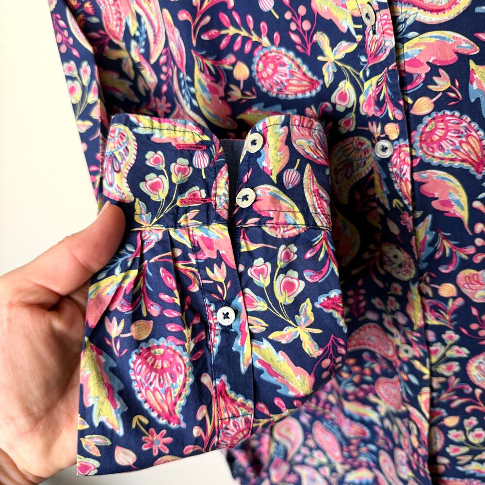 Talbots Navy Paisley 100% Cotton Button Up XS - Picture 3 of 8